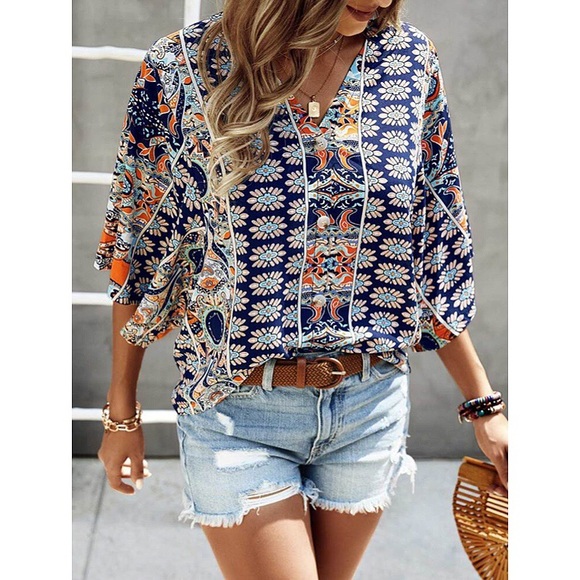 🔹 BOHO BLUE MULTI ABSTRACT PRINT LOOSE FIT BLOUSE! - Picture 4 of 8